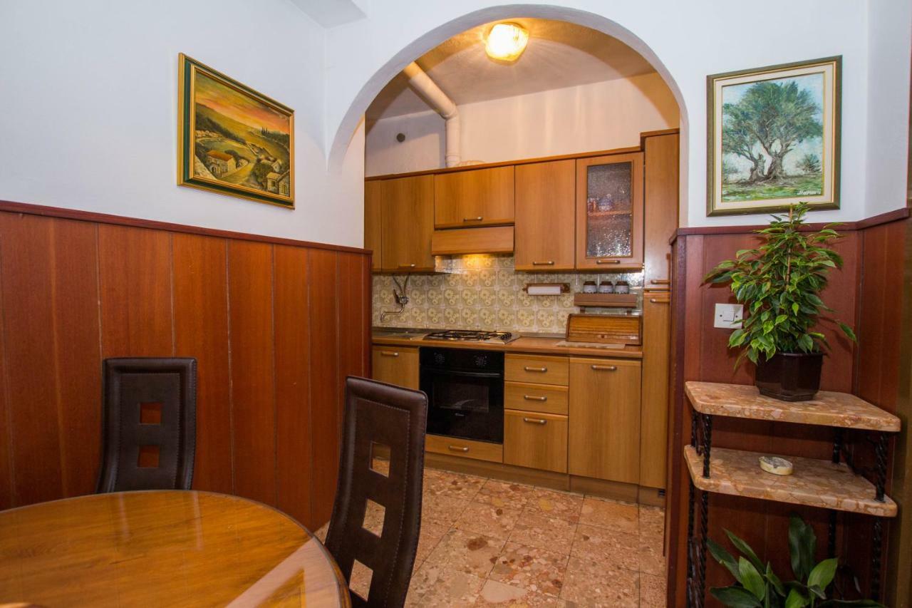 Apartment Cherie Trogir Kültér fotó